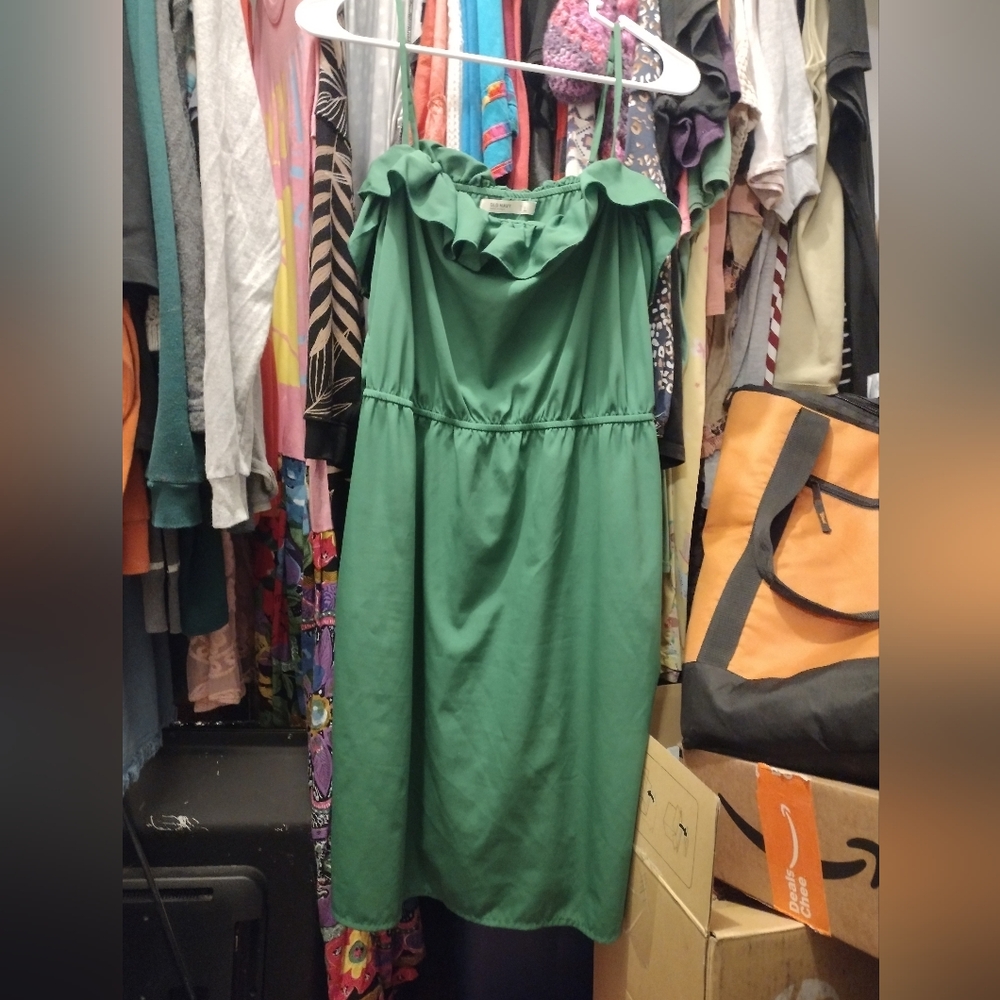 Old Navy Green Ruffled Women's Dress